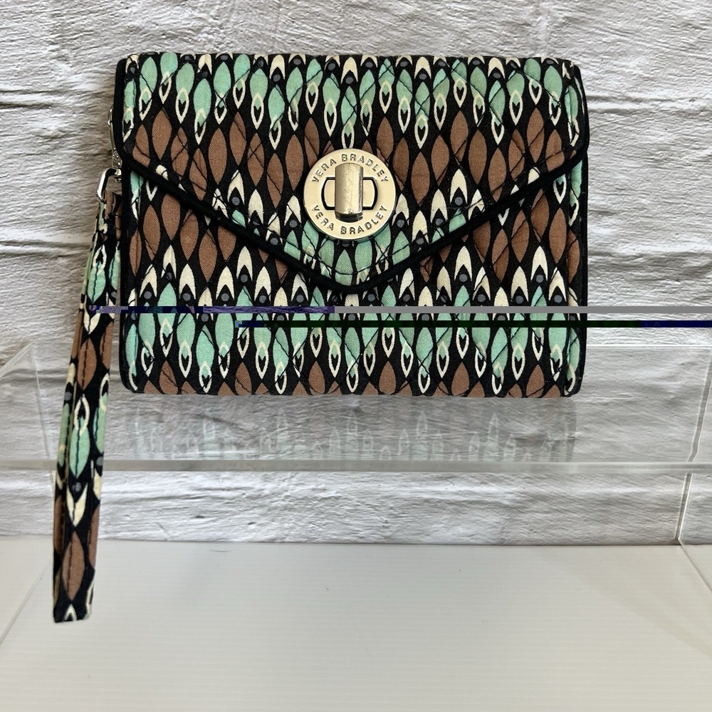 Vera Bradley Wristlet Wallet Sierra Stream Silver Turn Lock Retired